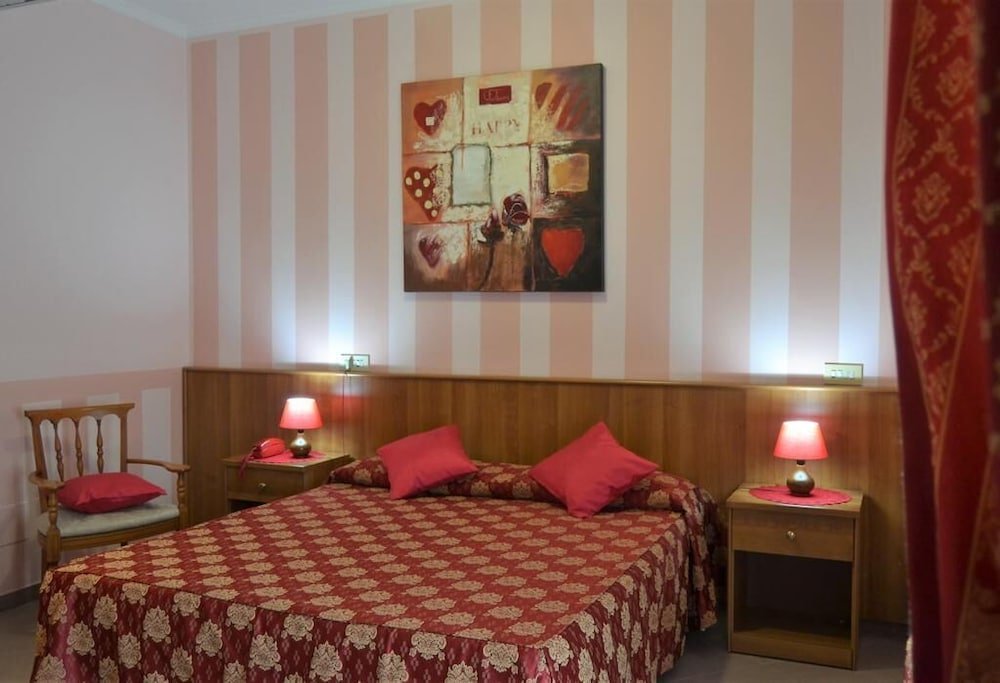 Фото Hotel Facioni