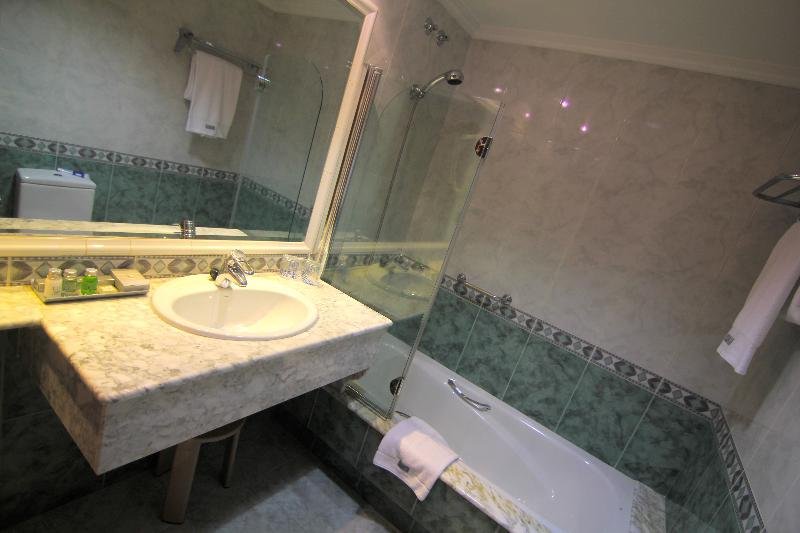 Фото Hotel Almirante