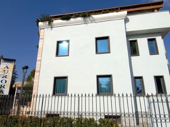 Фото Hotel Aurora