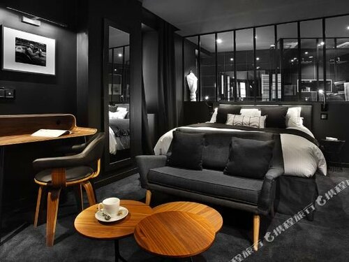 Гостиница Petit Hôtel Confidentiel в Шамбери