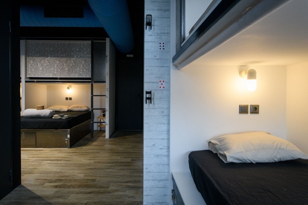 Фото Iconic Athens Hostel