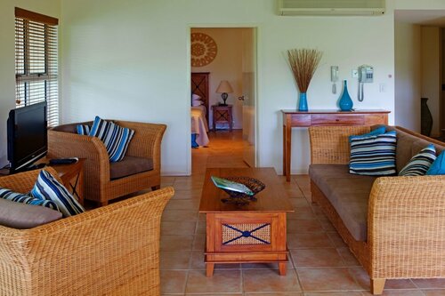 Гостиница 27 @ Cayman Villas в Порту-Дугласе