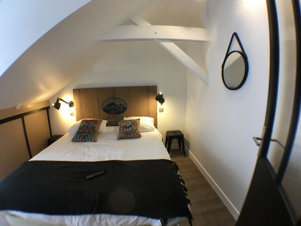 Фото Garden Hotel