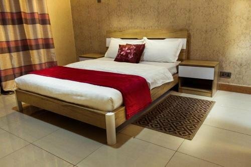 Гостиница Wild Dogs Lodge в Лусаке