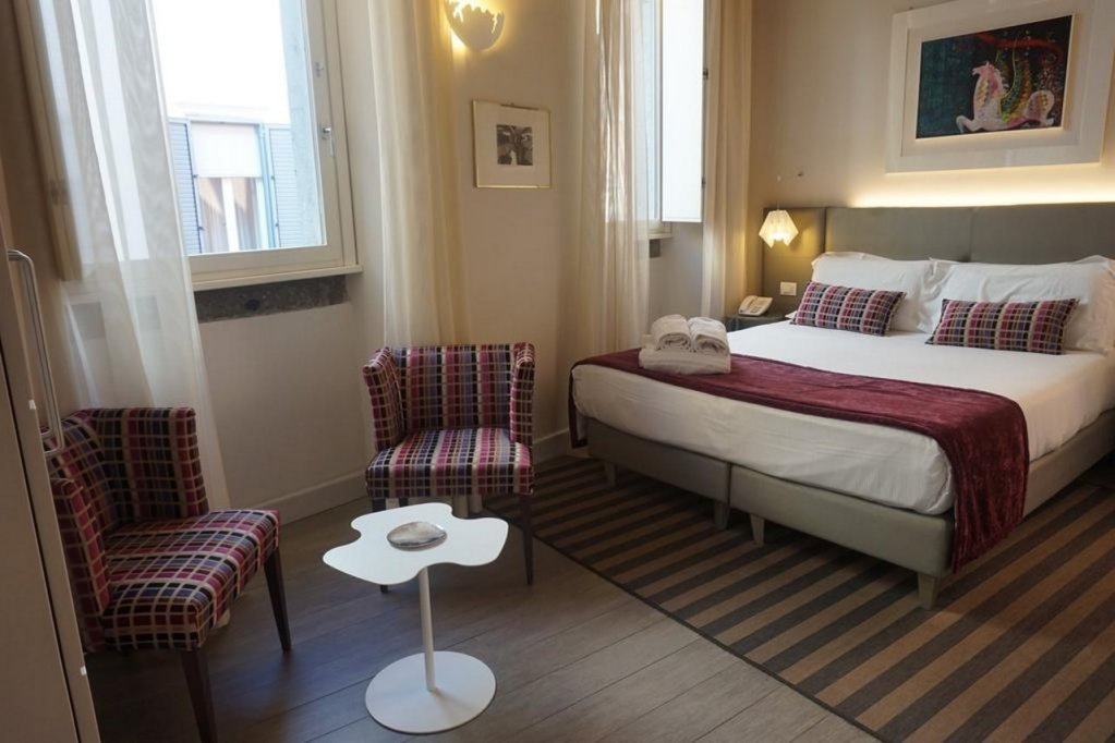 Фото Trevi Palace Luxury Inn