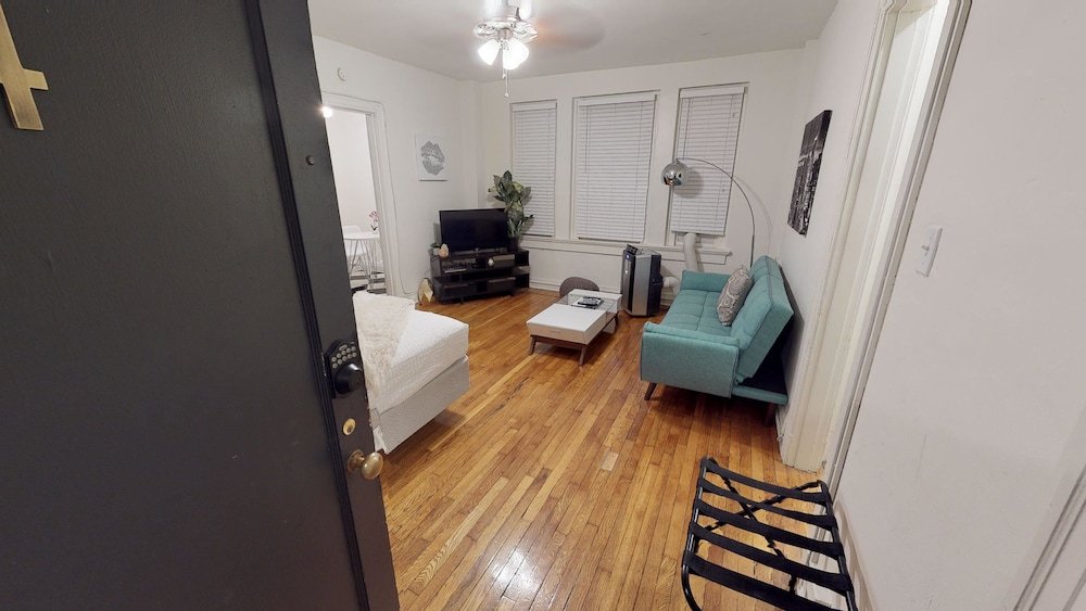 Фото The Lee ApartaHotel