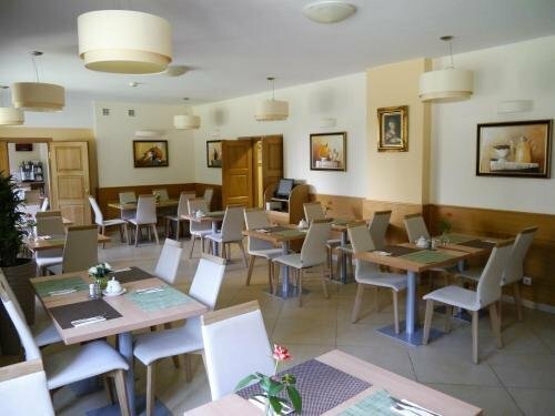 Гостиница Centrum Barnabitów в Мазовецком воеводстве