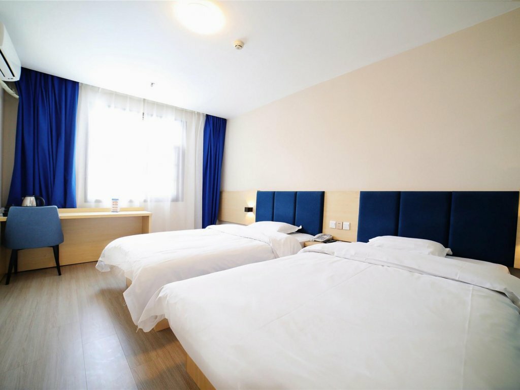 Hotel 7 Days Premium· Lhasa Potala Palace, Lhasa, photo