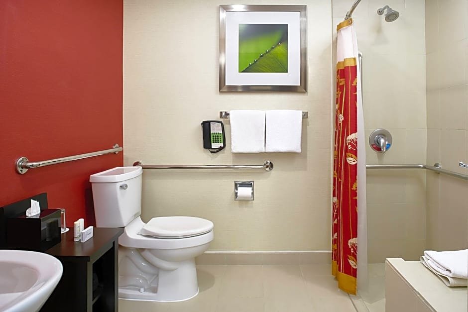 Фото Courtyard Mexico City Airport