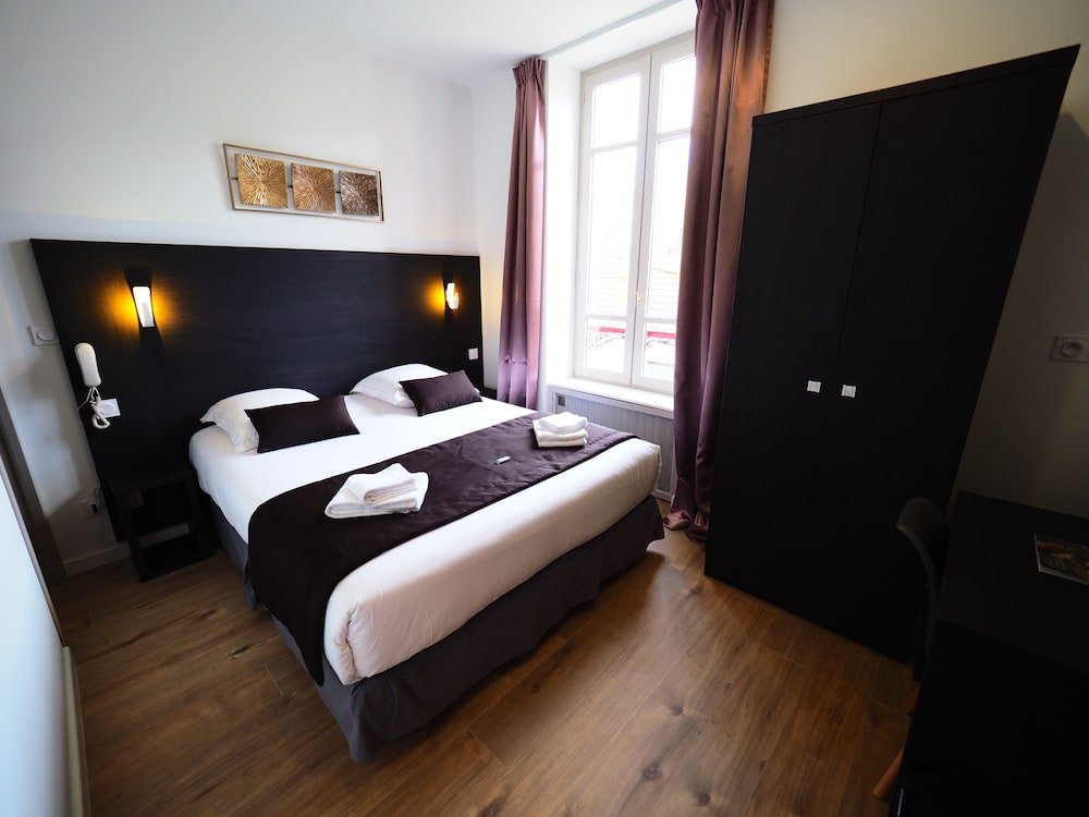 Фото Hotel Le Biarritz Vichy