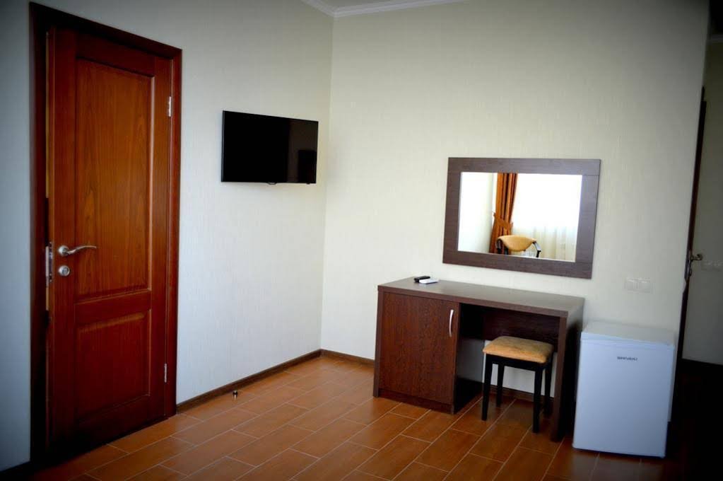 Фото Лазурное окно