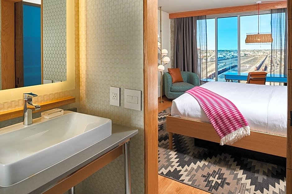 Фото Hotel Indigo El Paso Downtown