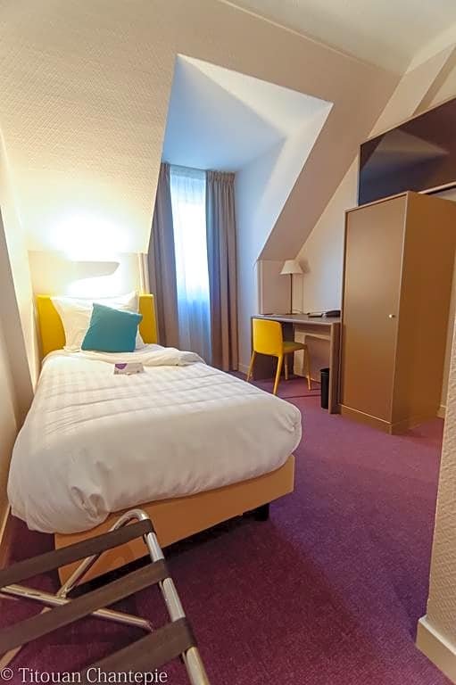 Фото Hotel Le Sevigne Rennes