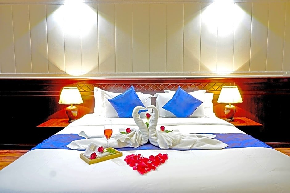 Фото Miloft Sathorn Hotel