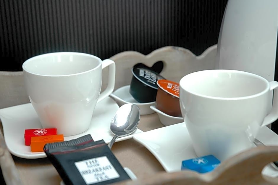 Фото The Originals Boutique, Hôtel Le Londres, Saumur