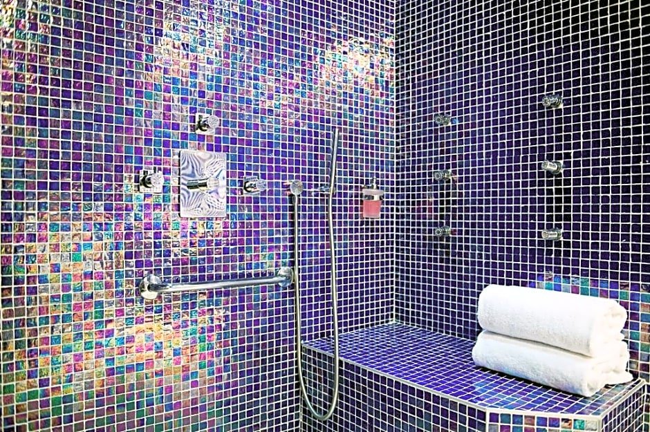 Фото Apostrophe Hotel