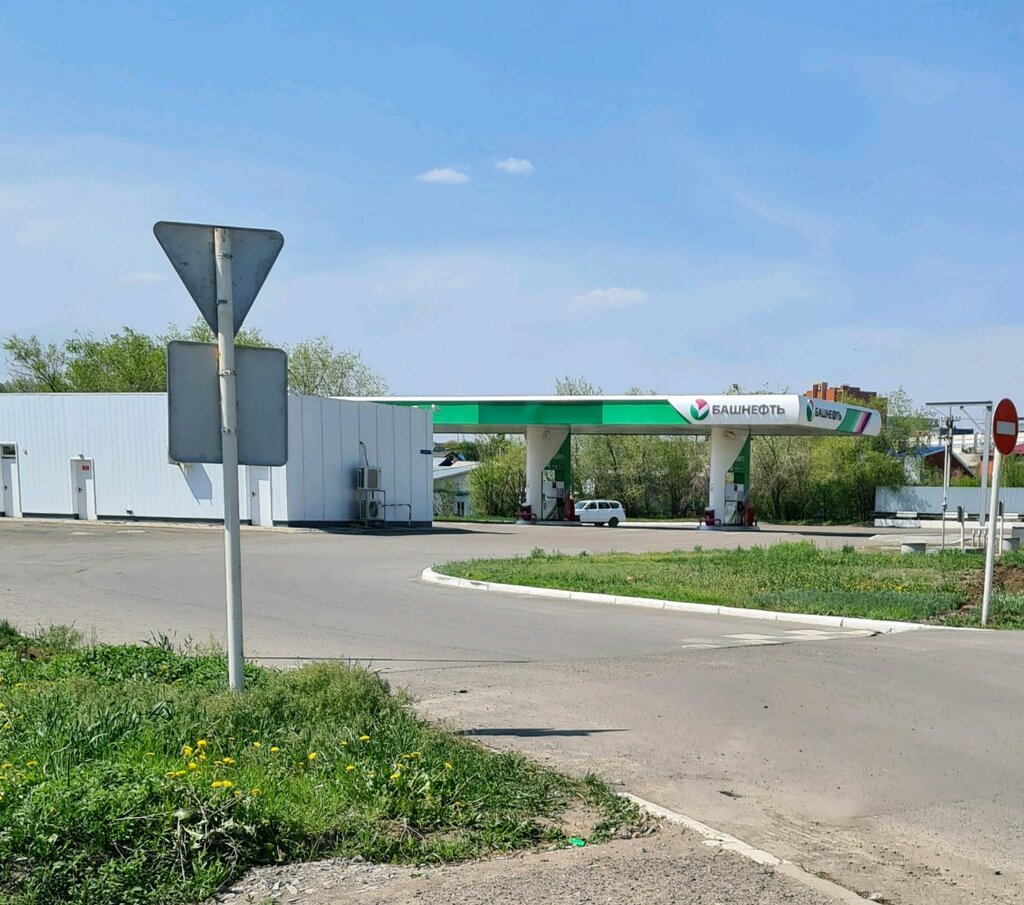Gas station Bashneft, Orenburg, photo