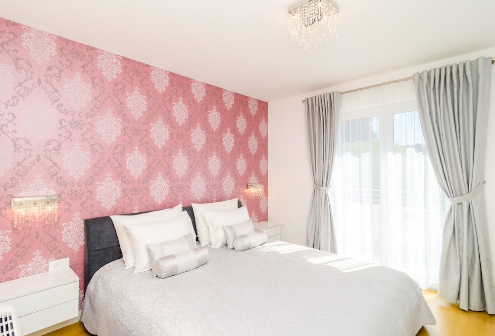 Фото Magellan Deluxe One