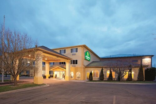 Гостиница La Quinta Inn & Suites by Wyndham Castle Rock