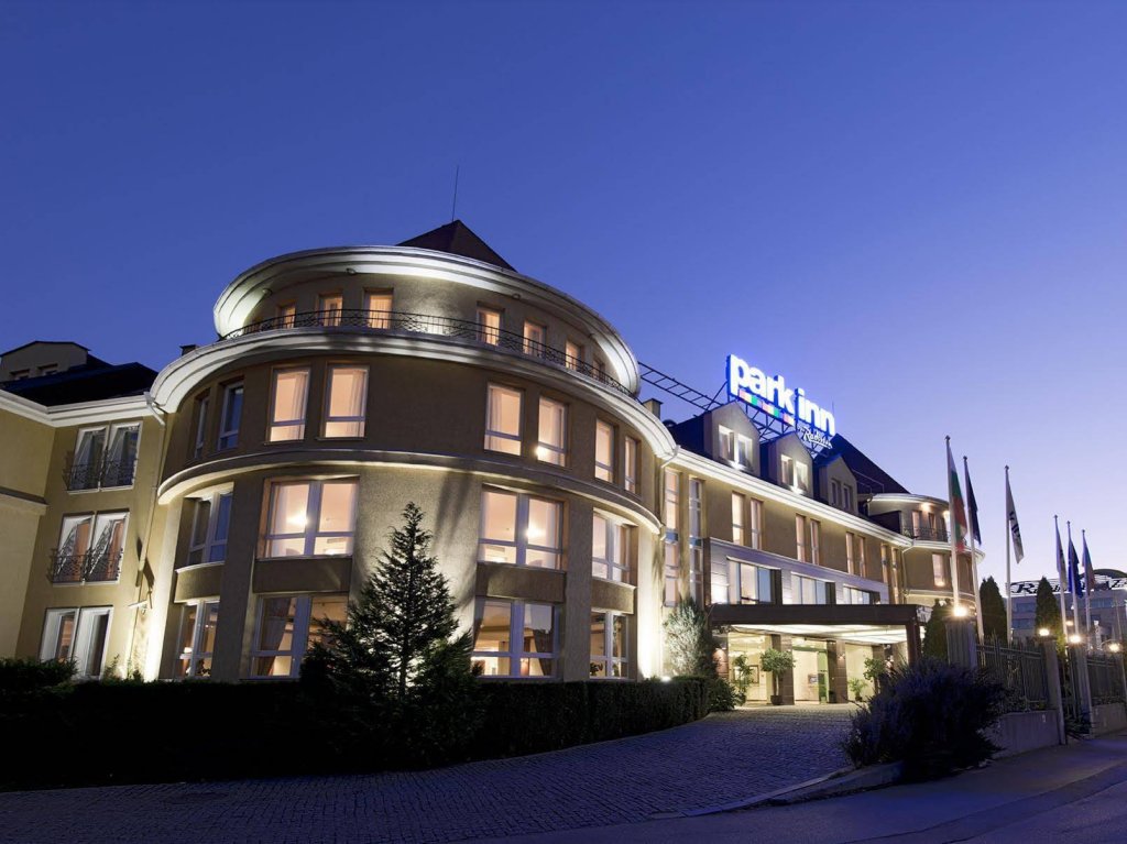 Фото отеля 1