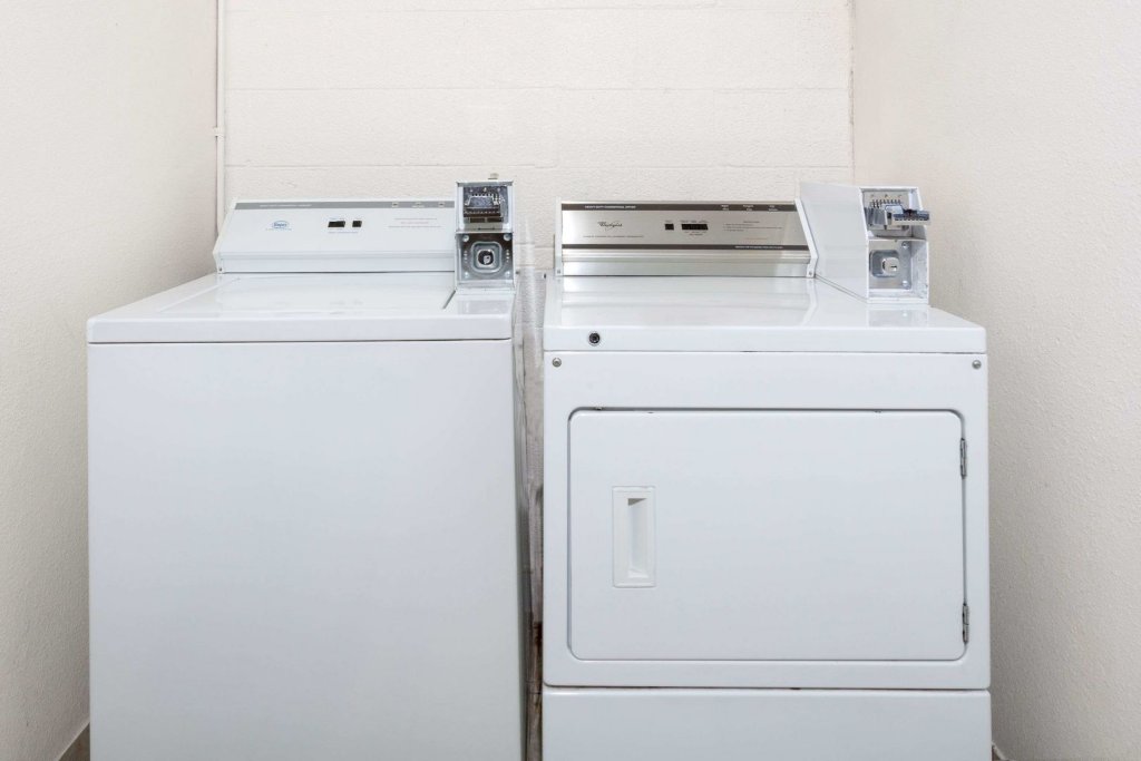 Фото Knights Inn Cedar City