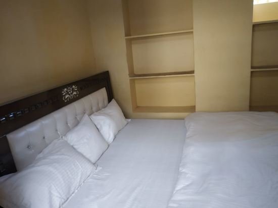 Фото Hotel Sanjay Villa