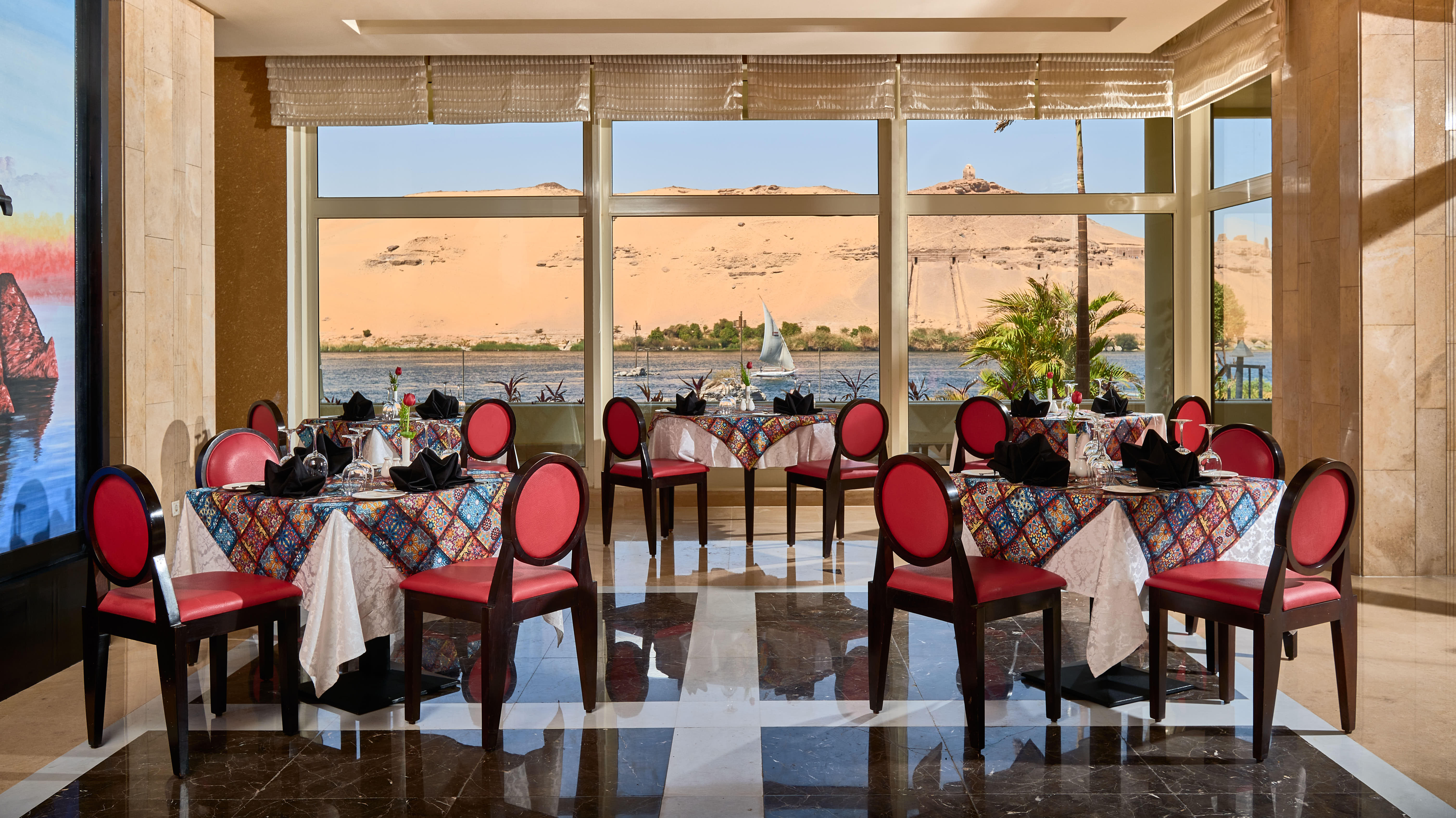 Фото Movenpick Resort Aswan