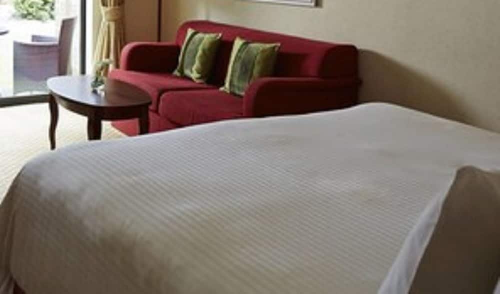 Фото Delta Hotels Cheshunt