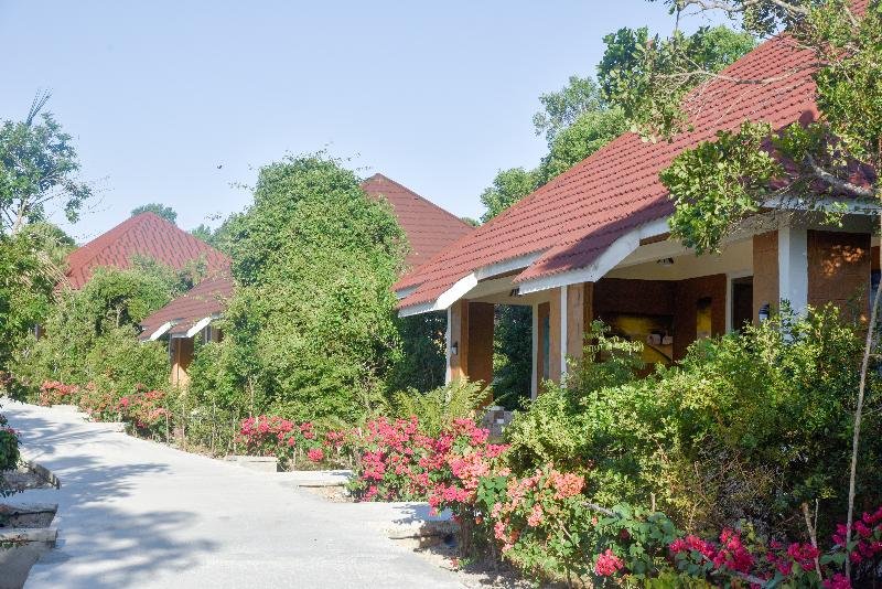 Фото Pearl Beach Resort by Sansi