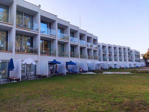 Внешний вид отеля Park Beach Hotel в Гермасойе, фото 3