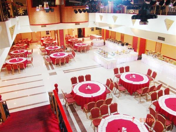 Фото Harbin Kunlun Hotel (Railway Station Museum)