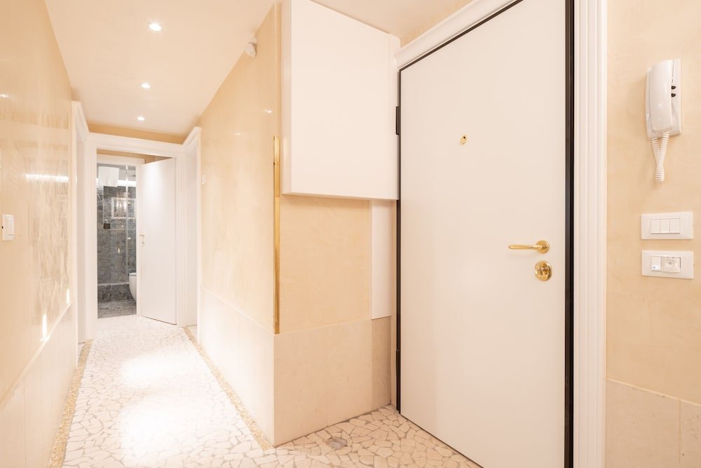 Фото Fenice Apartments in Venice