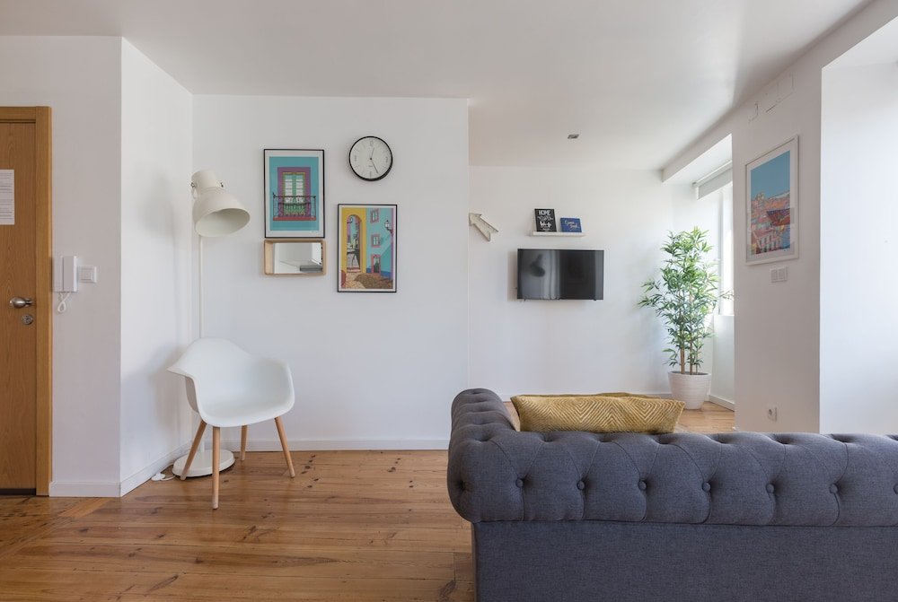 Фото Bairro Alto Bronze of Art Apartments