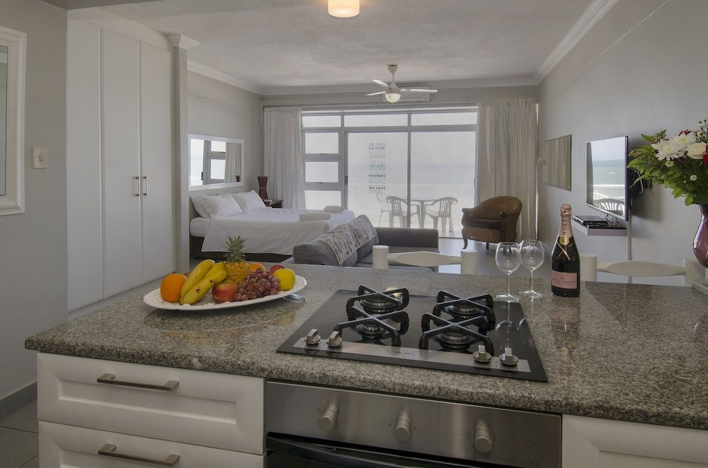 Фото 606 Umdloti Beach Resort