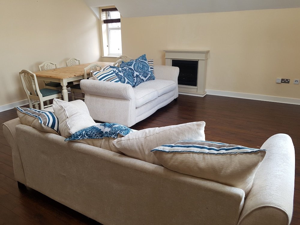 Фото Willows-Cardiff Guest House