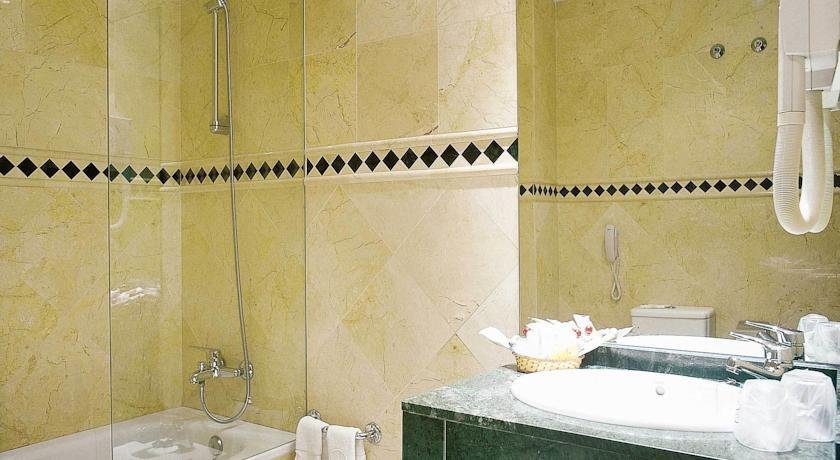 Фото Eurostars Maimónides Hotel