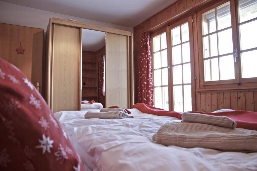 Фото Chalet Belle Roche Recently Renovated Jacuzzi