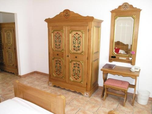 Фото Hotel Kralj Tomislav