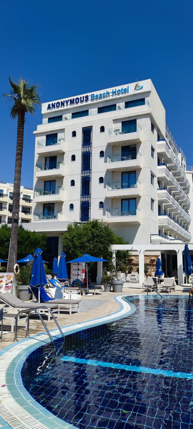 Фото Anonymous Beach Hotel
