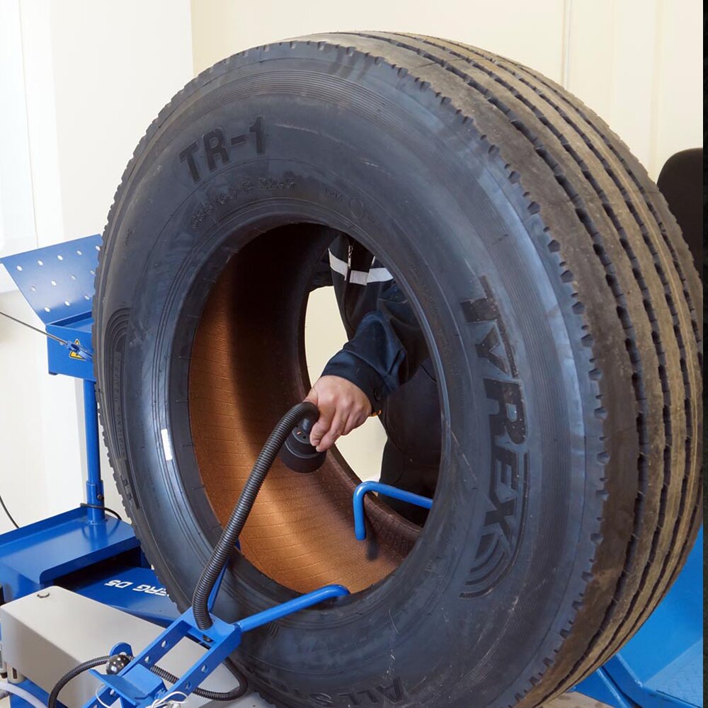 Montaje de neumáticos Tire service Novorossiysk, , foto