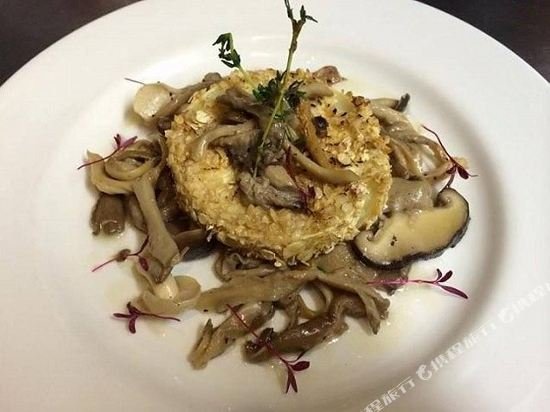 Фото Godstone Hotel