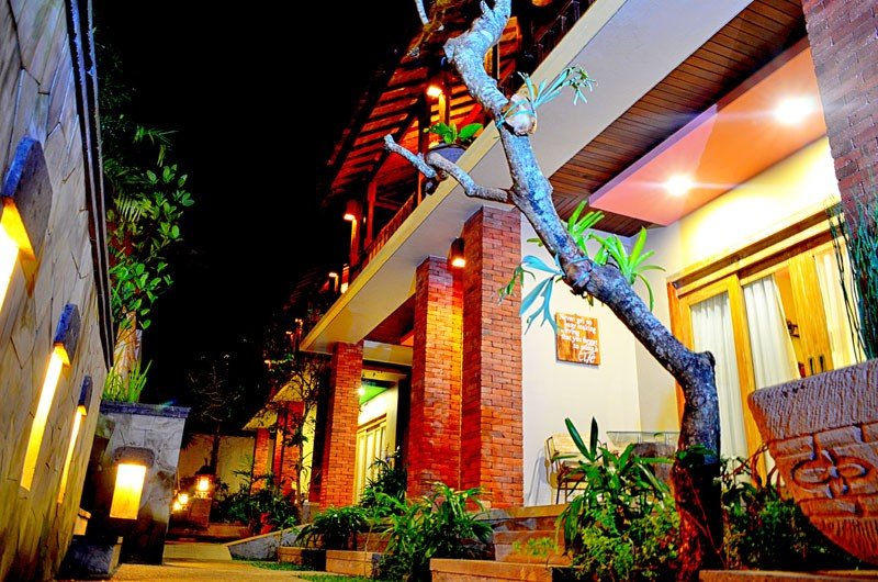 Фото Tetirah Boutique Hotel