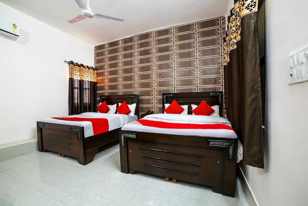 Фото Oyo 37914 Hotel Kalindi