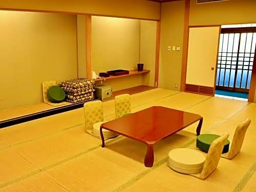 Фото Hotel & Resort Kiyomizu Bozanso