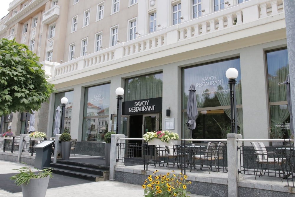 Фото Radisson Blu Carlton Hotel, Bratislava