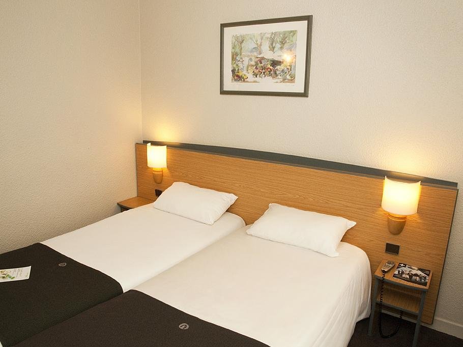 Фото Hotel Paris Louis Blanc