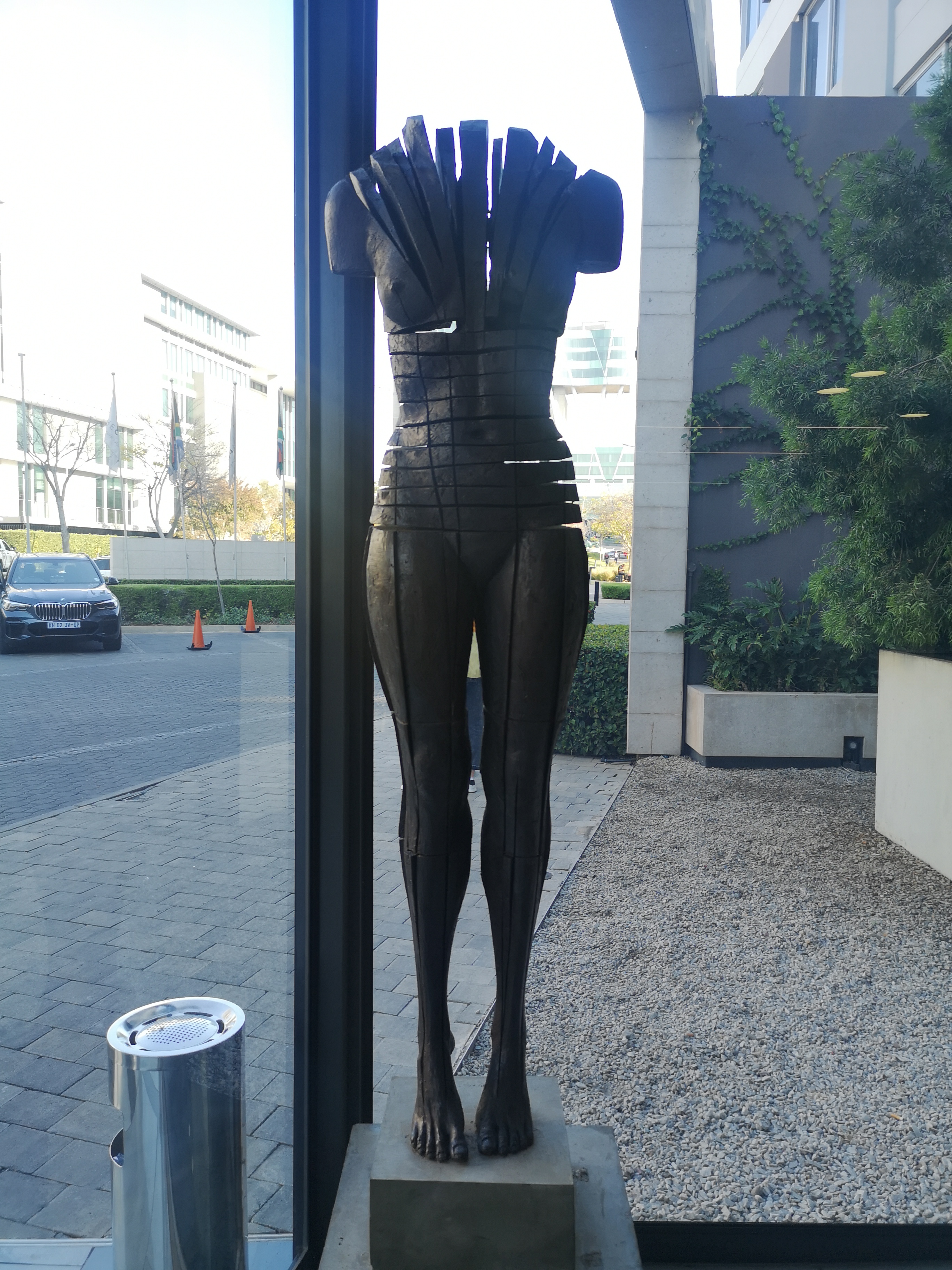 Фото The Capital Menlyn Maine