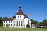 Russkiy Bereg (Ulyanovsk Region, Staromaynskiy rayon, Zhedyayevskoye selskoye poseleniye, selo Uspenskoye), albergue