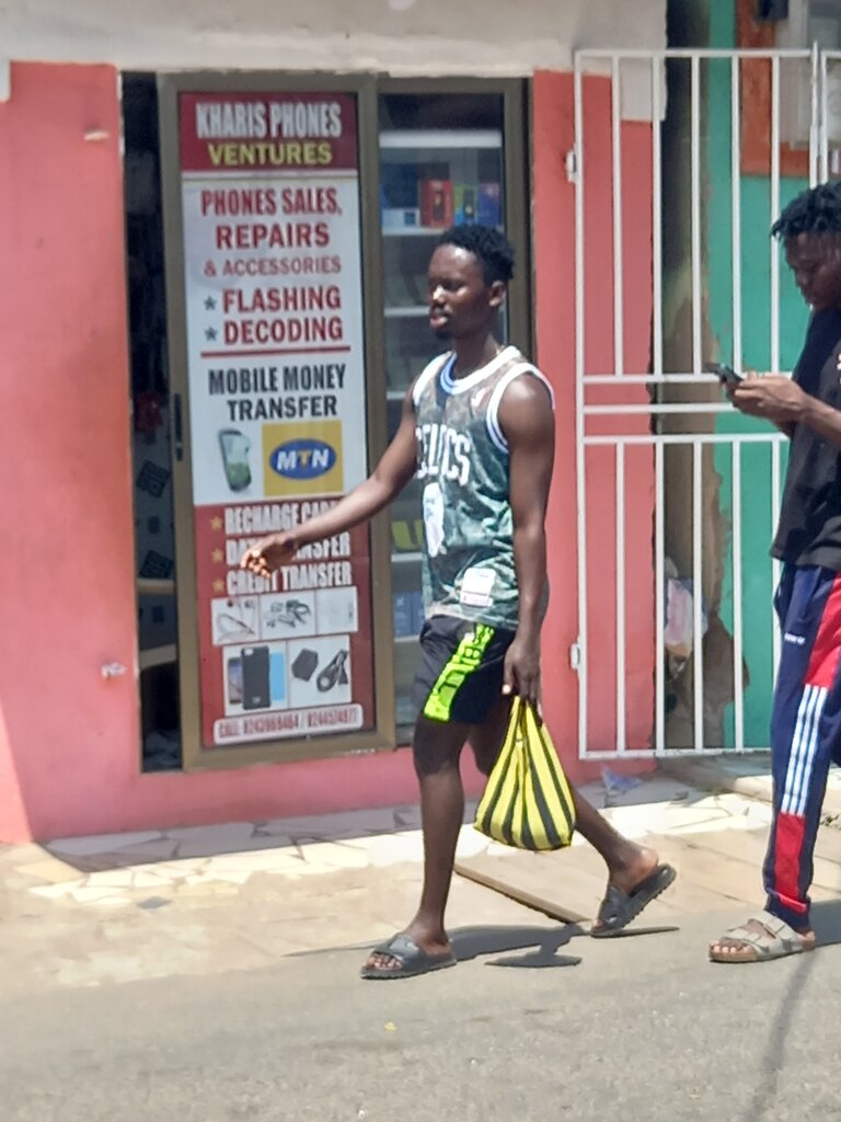 Mobile phone store Kharis phone, Earth, photo