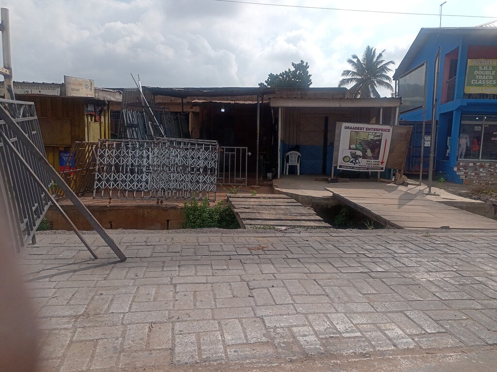 Metal structures Oraades Enterprise, Earth, photo